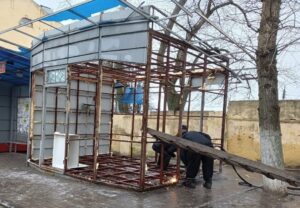 Демонтаж металлоконструкций, гаражей, ангаров, киосков в любое время