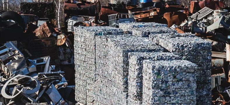 Вывоз металлолома в любое время суток по требованию клиента